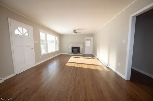 $425,000 | 313 County Road 519, Wantage, NJ 07461