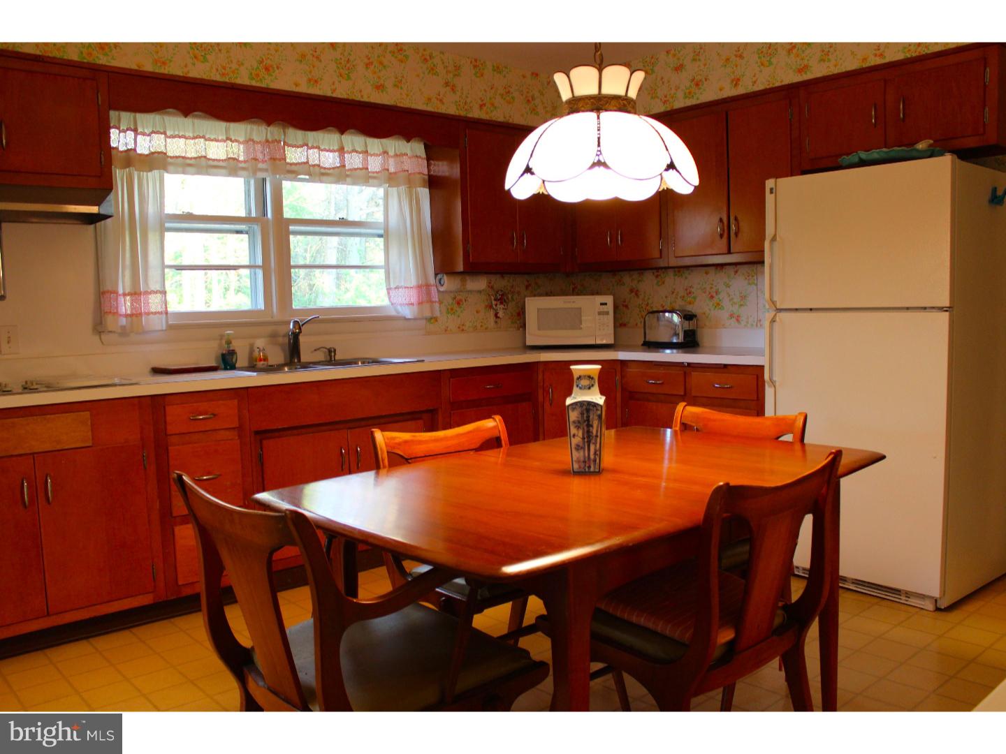 172 North Post Road West Windsor, NJ 08550 - Photo 7 of 24