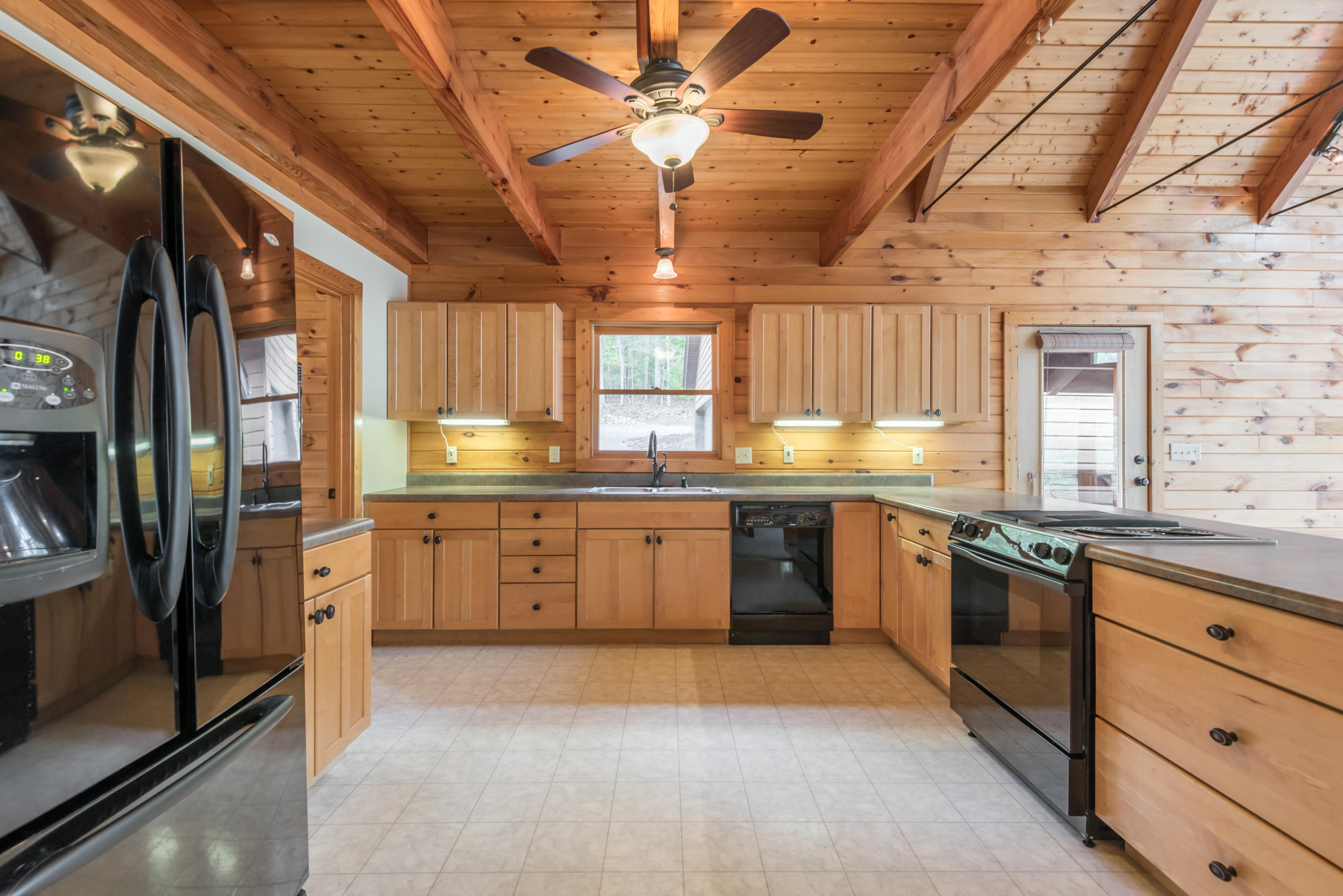 136 Branham Road Ten Mile, TN 37880 - Photo 10 of 39 136BranhamRd-15