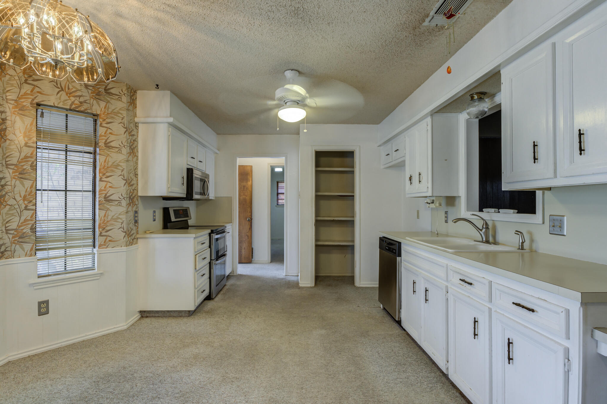 5226 93rd Street Lubbock, TX 79424 - Photo 14 of 36 DSC09396_397_398_399_400
