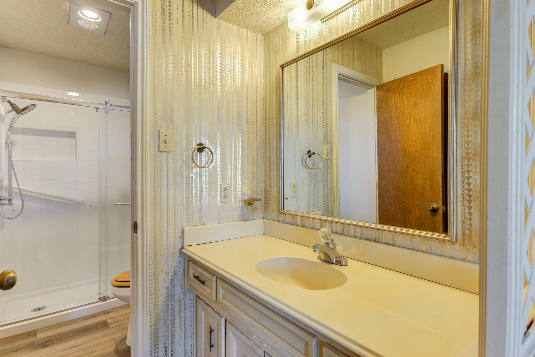 5226 93rd Street Lubbock, TX 79424 - Photo 27 of 36 DSC09501_2_3_4_5