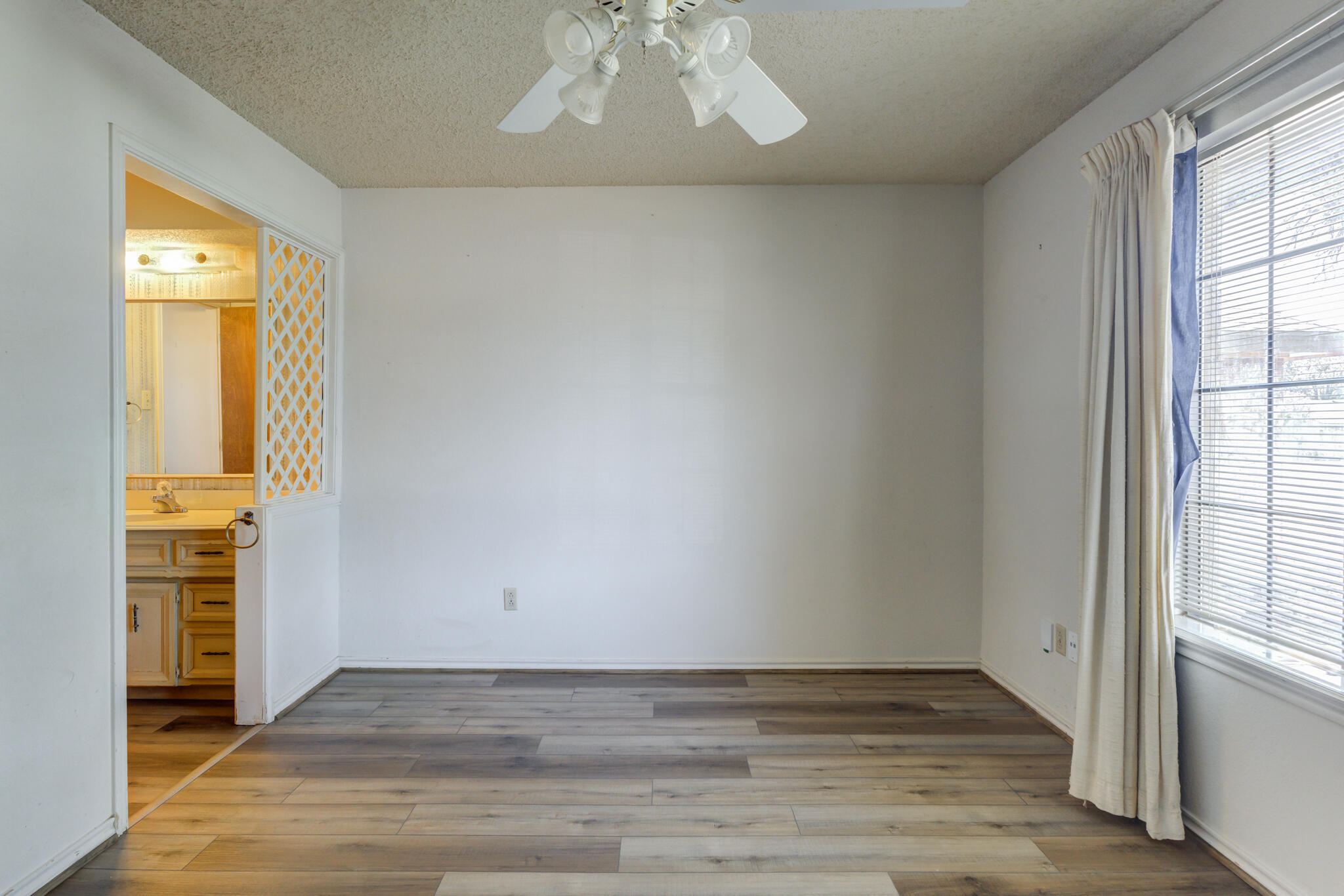 5226 93rd Street Lubbock, TX 79424 - Photo 28 of 36 DSC09496_497_498_499_500