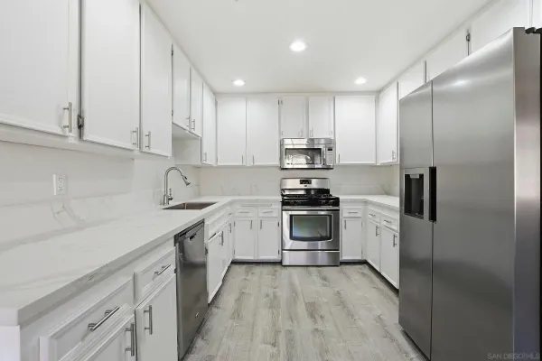 $549,900 | 10794 Jeanne Terrace, Unit E, Santee, CA 92071