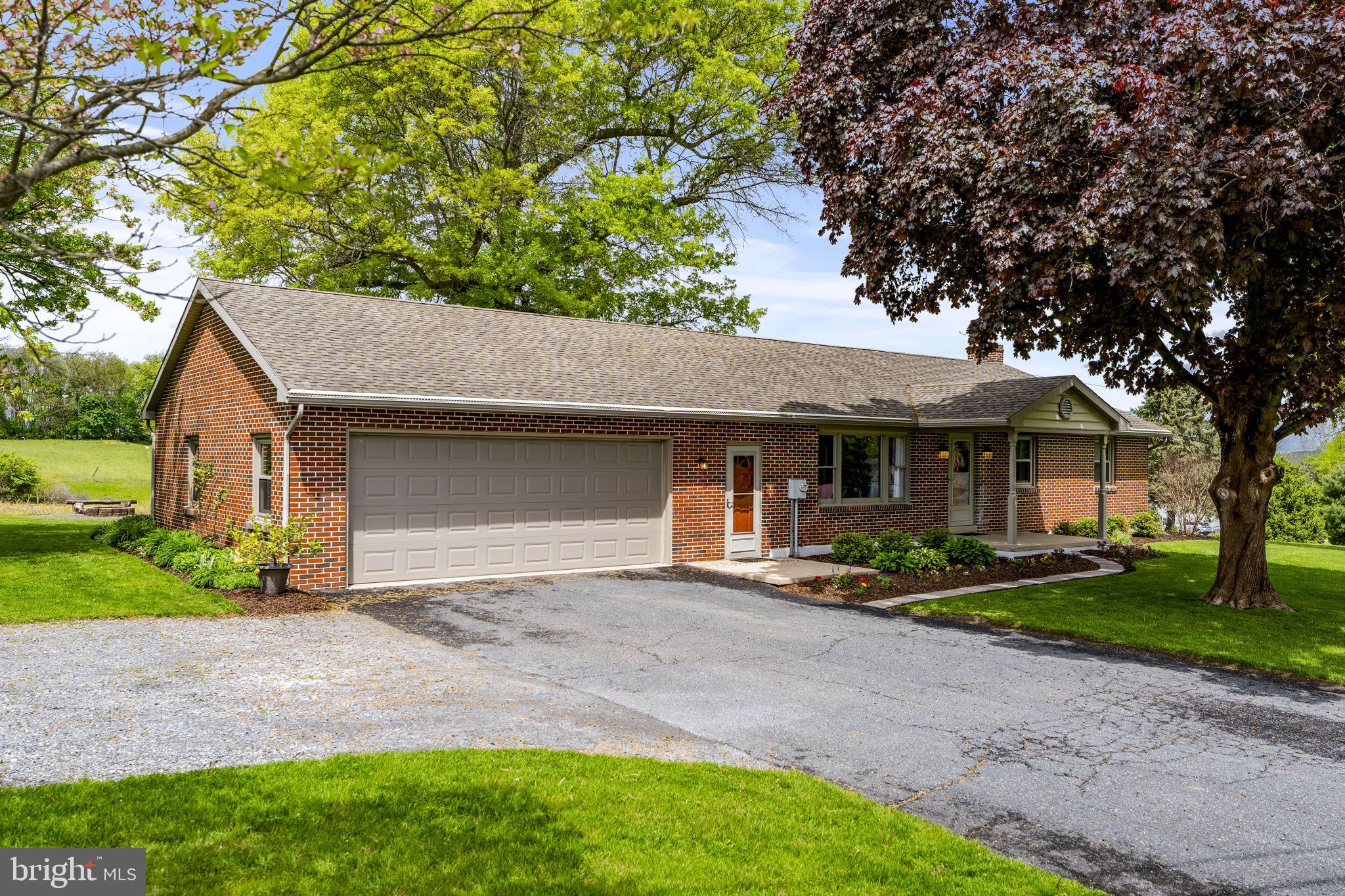1160 Narvon Road Narvon, PA 17555 - Photo 4 of 64 a front view of a house with a yard and trees
