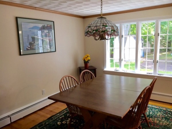 21 Kieran Road Reading, MA 01867 - Photo 10 of 28 Gallery Image 10