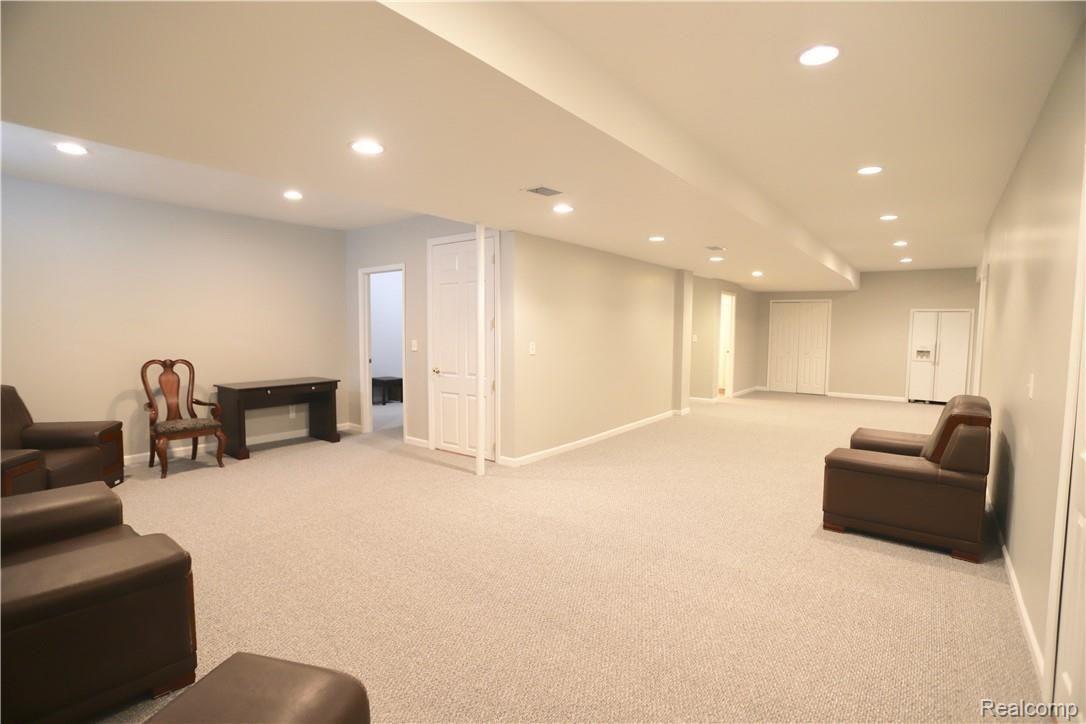 44473 Clay Road Belleville, MI 48111 - Photo 43 of 47 lazarean - 33.jpg