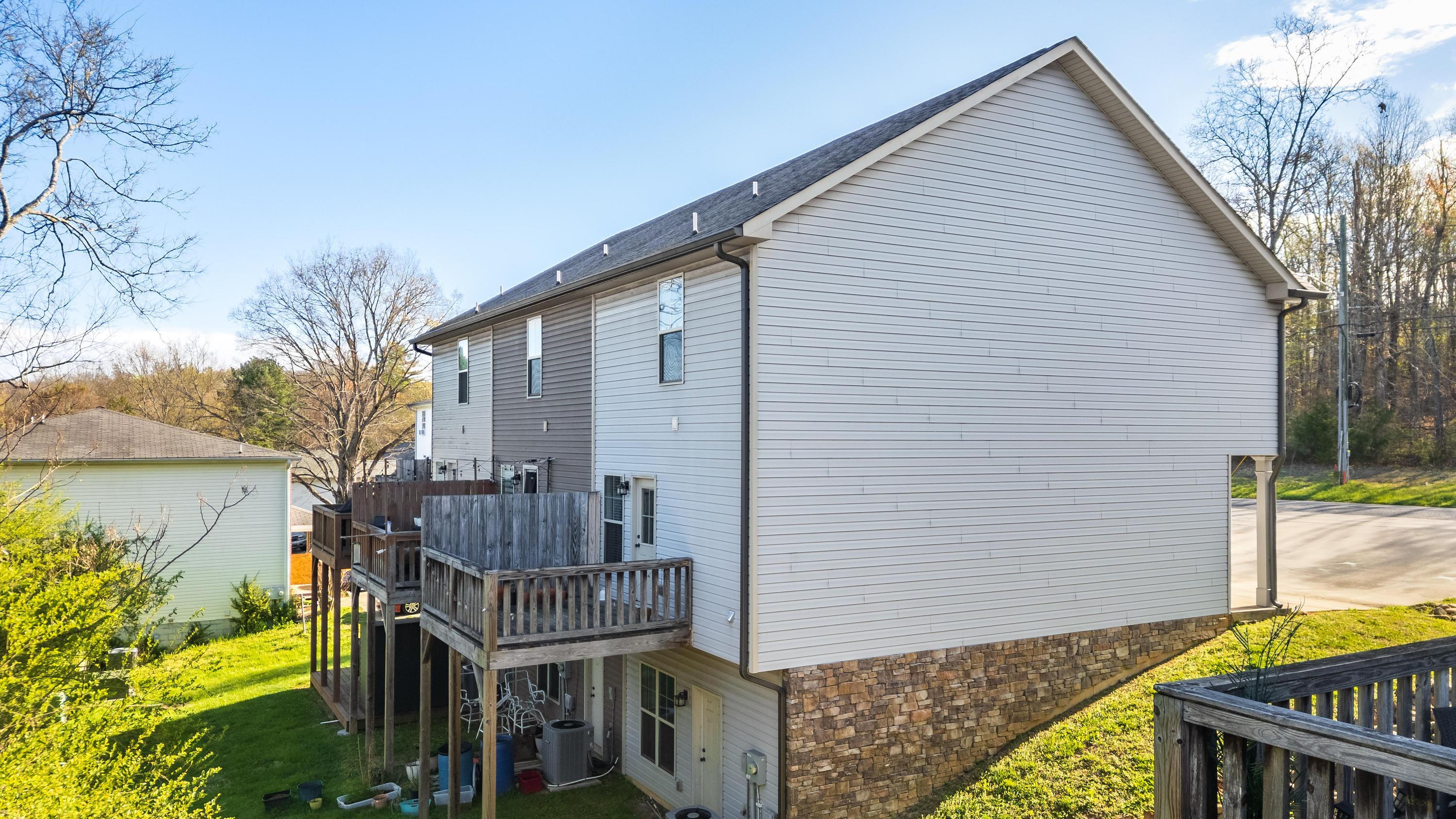 1344 Weeks Drive Northeast Cleveland, TN 37312 - Photo 2 of 31 Side View