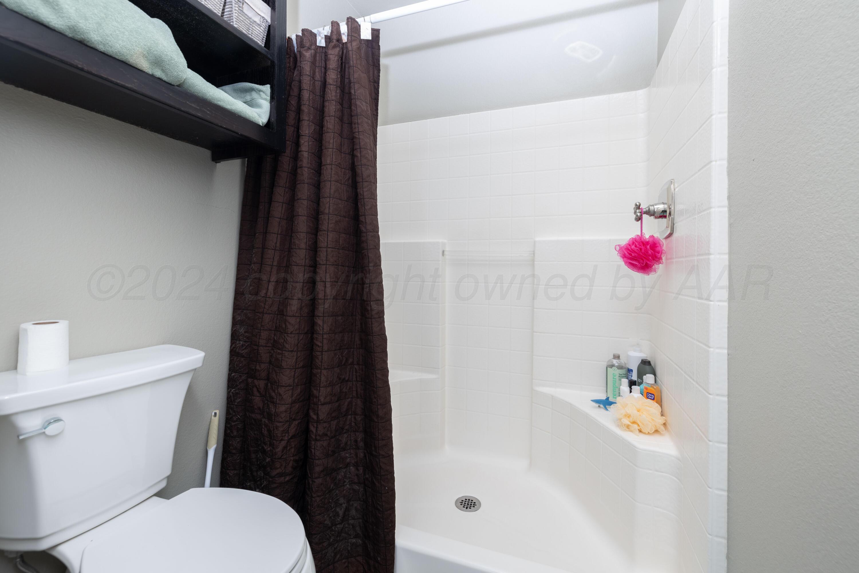5318 Hillside Road Amarillo, TX 79109 - Photo 20 of 34 5318 Hillside-34