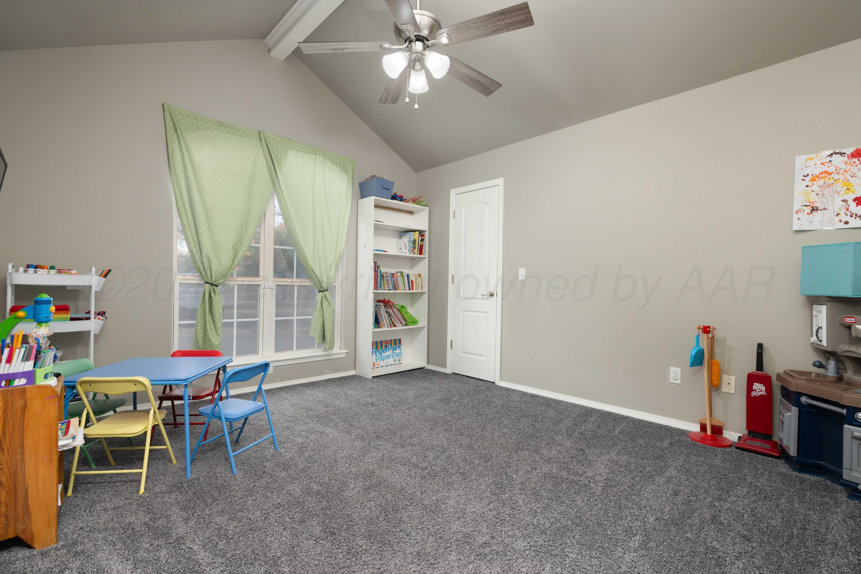5318 Hillside Road Amarillo, TX 79109 - Photo 21 of 34 5318 Hillside-20