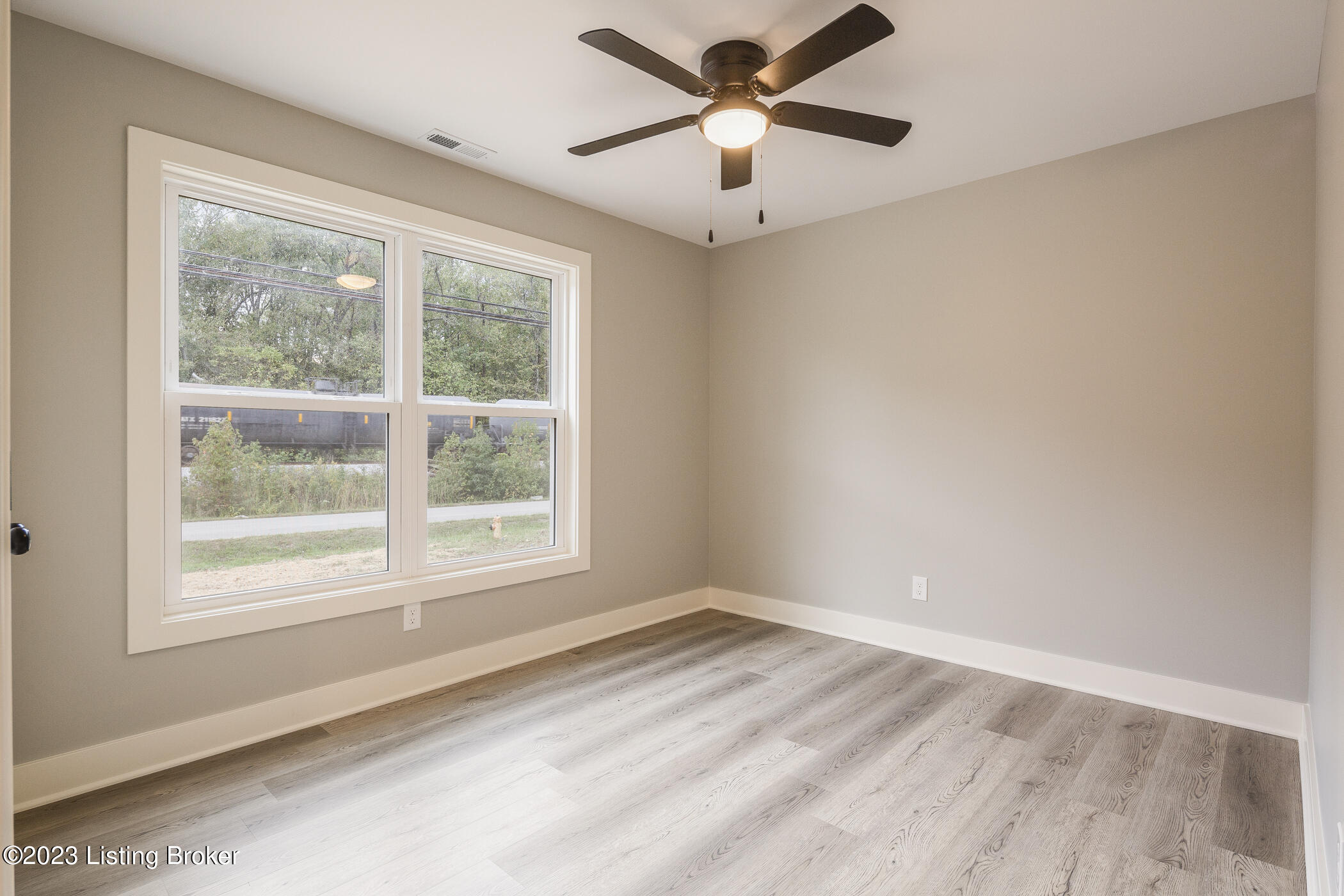 515 South Park Road Fairdale, KY 40118 - Photo 44 of 58 52