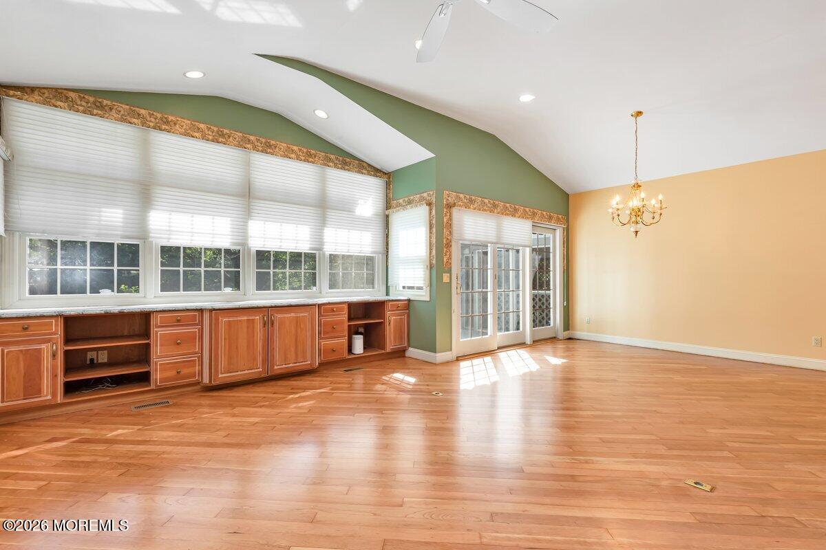 48 Ravine Drive Matawan, NJ 07747 - Photo 3 of 31 Living Room