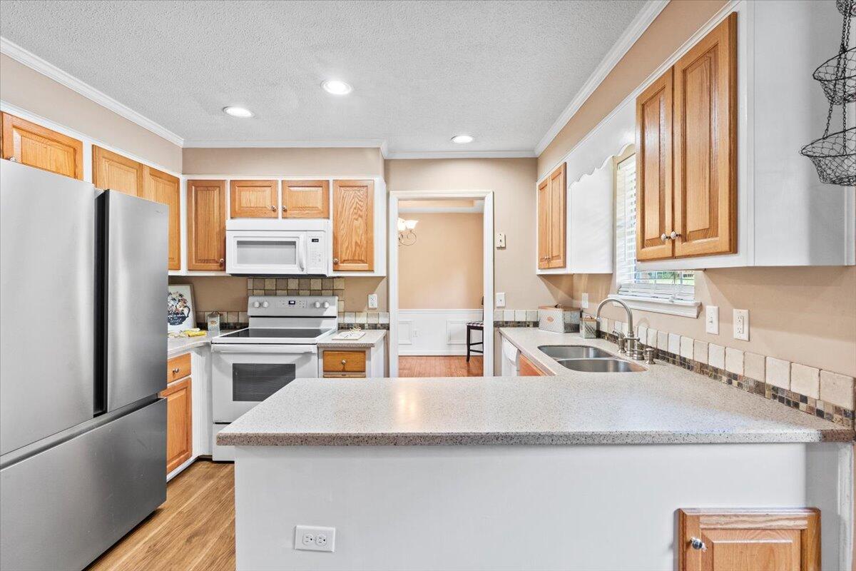 2508 Sand Ridge Court Hephzibah, GA 30815 - Photo 11 of 35 11-Kitchen