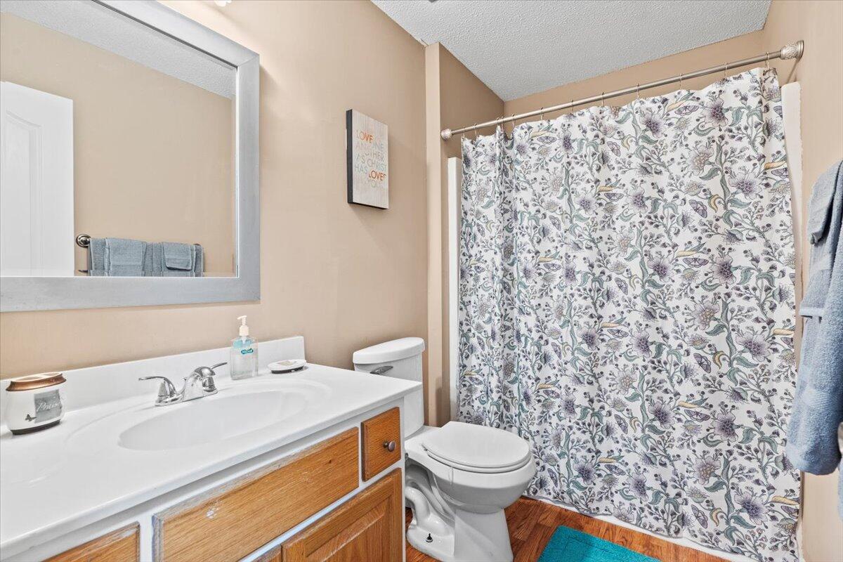 2508 Sand Ridge Court Hephzibah, GA 30815 - Photo 30 of 35 30-Hallway Bathroom