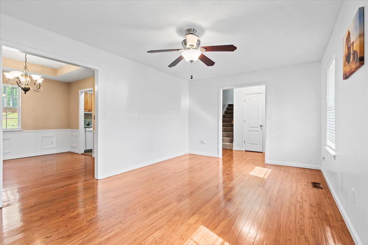 2508 Sand Ridge Court Hephzibah, GA 30815 - Photo 6 of 35 06-Living Room