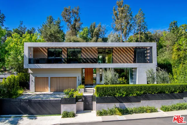 $12,950,000 | 2641 Hutton Drive, Beverly Hills, CA 90210