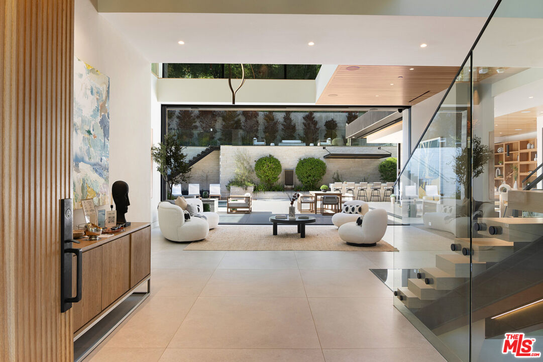 2641 Hutton Drive Beverly Hills, CA 90210 - Photo 11 of 65