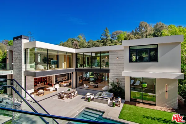 $12,950,000 | 2641 Hutton Drive, Beverly Hills, CA 90210