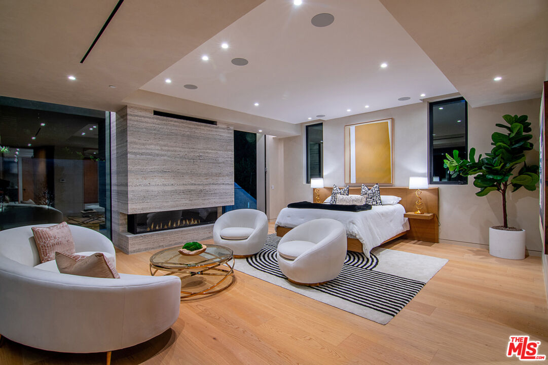 2641 Hutton Drive Beverly Hills, CA 90210 - Photo 31 of 65