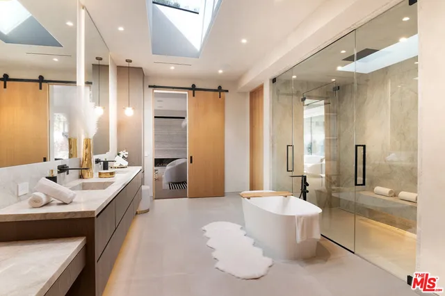 $12,950,000 | 2641 Hutton Drive, Beverly Hills, CA 90210