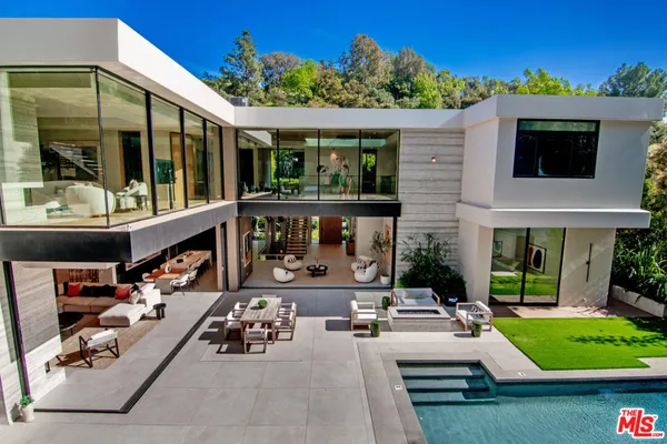 $12,950,000 | 2641 Hutton Drive, Beverly Hills, CA 90210