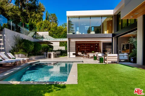 $12,950,000 | 2641 Hutton Drive, Beverly Hills, CA 90210