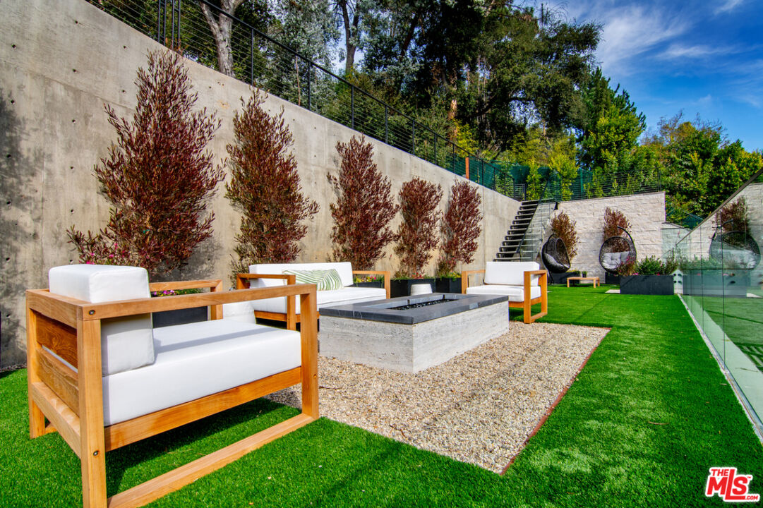 2641 Hutton Drive Beverly Hills, CA 90210 - Photo 59 of 65