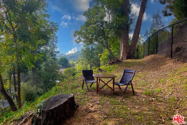 $12,950,000 | 2641 Hutton Drive, Beverly Hills, CA 90210