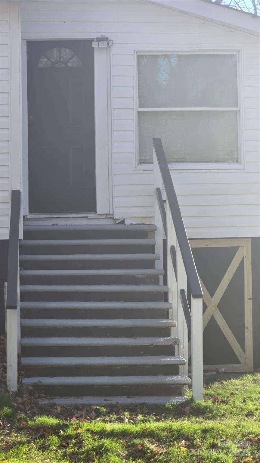 416 Oakland Road Spindale, NC 28160 - Photo 23 of 26 a view of entryway
