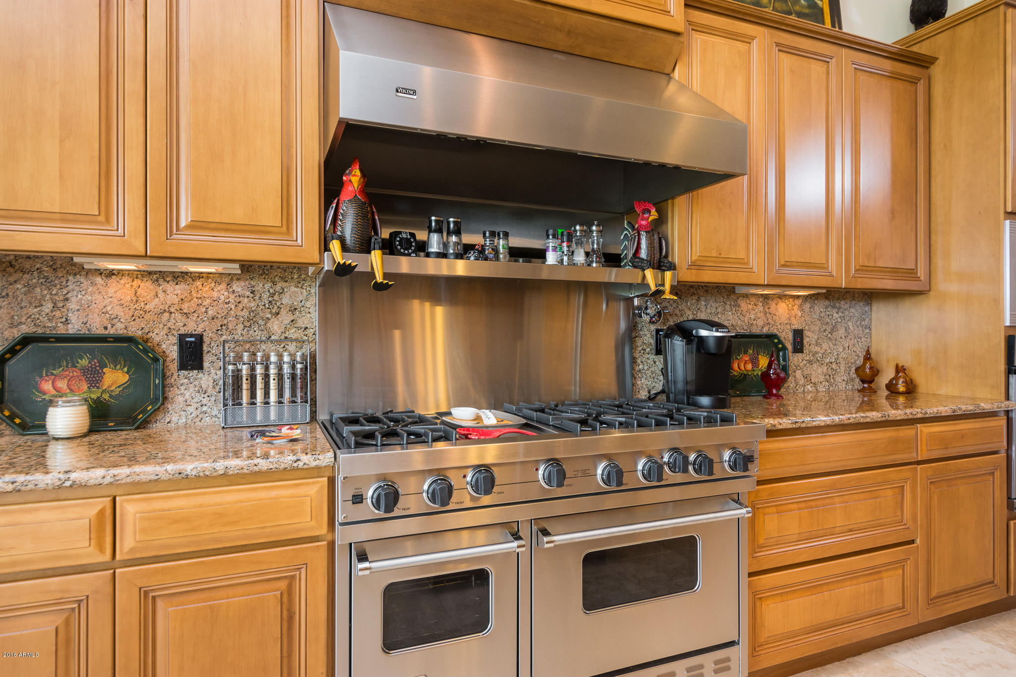 6744 North Invergordon Road Paradise Valley, AZ 85253 - Photo 11 of 59 Stove Details