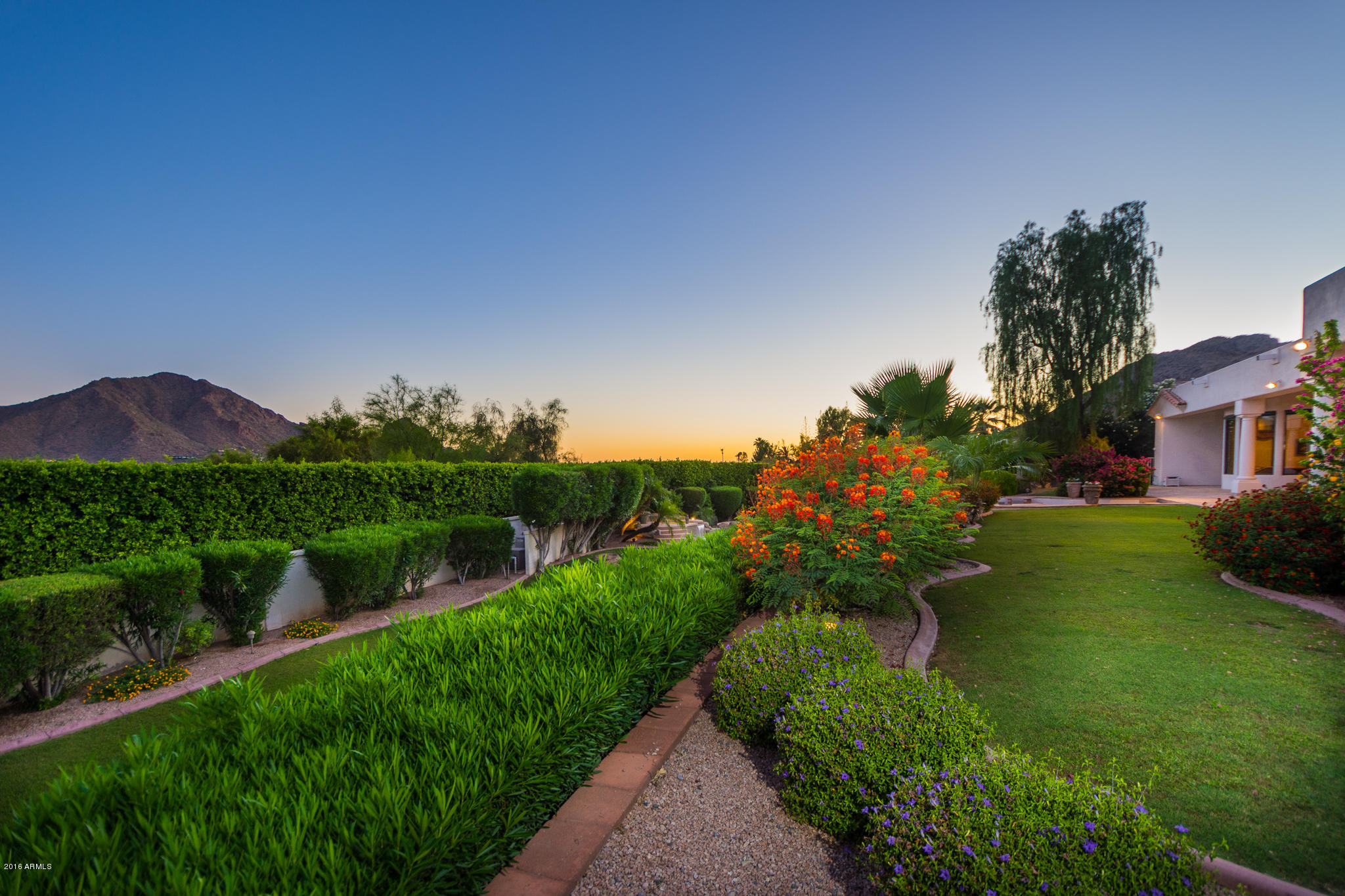 6744 North Invergordon Road Paradise Valley, AZ 85253 - Photo 34 of 59 33- Landscape Sunset