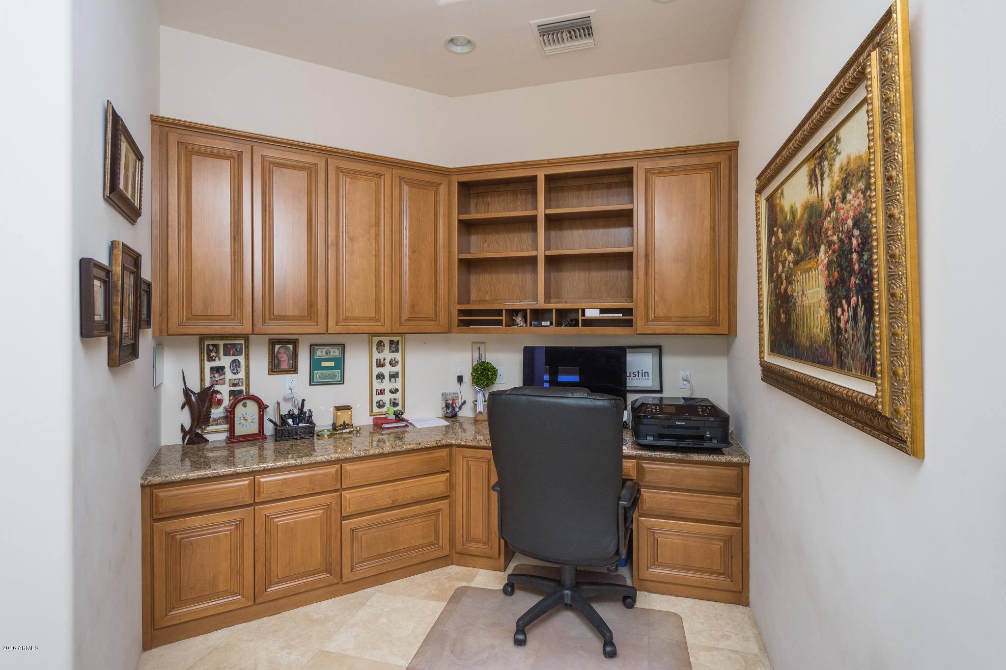 6744 North Invergordon Road Paradise Valley, AZ 85253 - Photo 56 of 59 Study Nook
