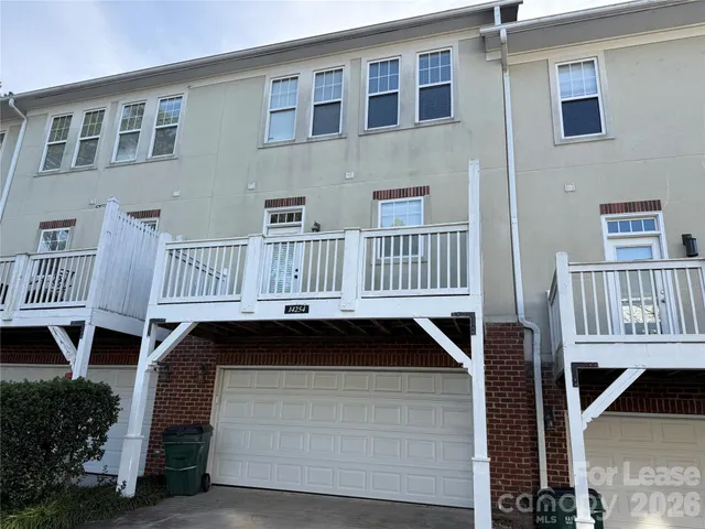 a view of outdoor space yard and deck