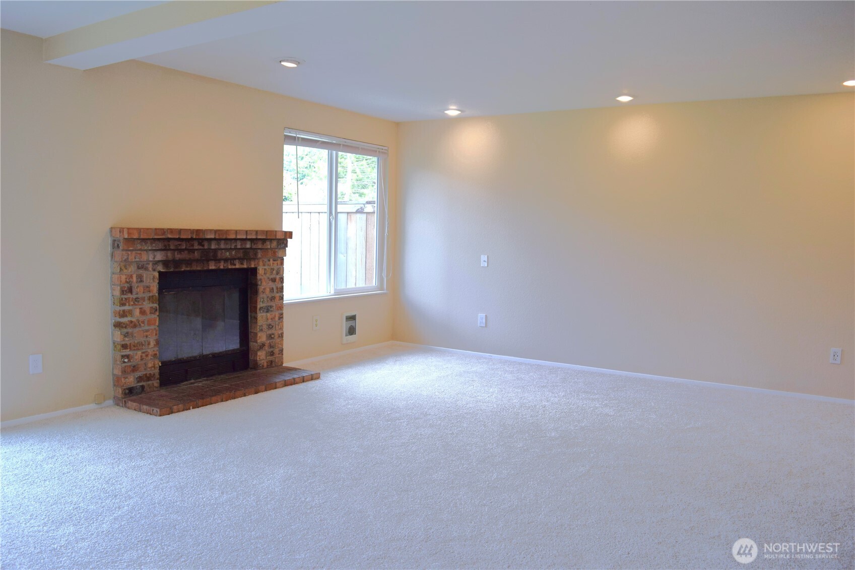 2113 186th Place Southeast Bothell, WA 98012 - Photo 9 of 25