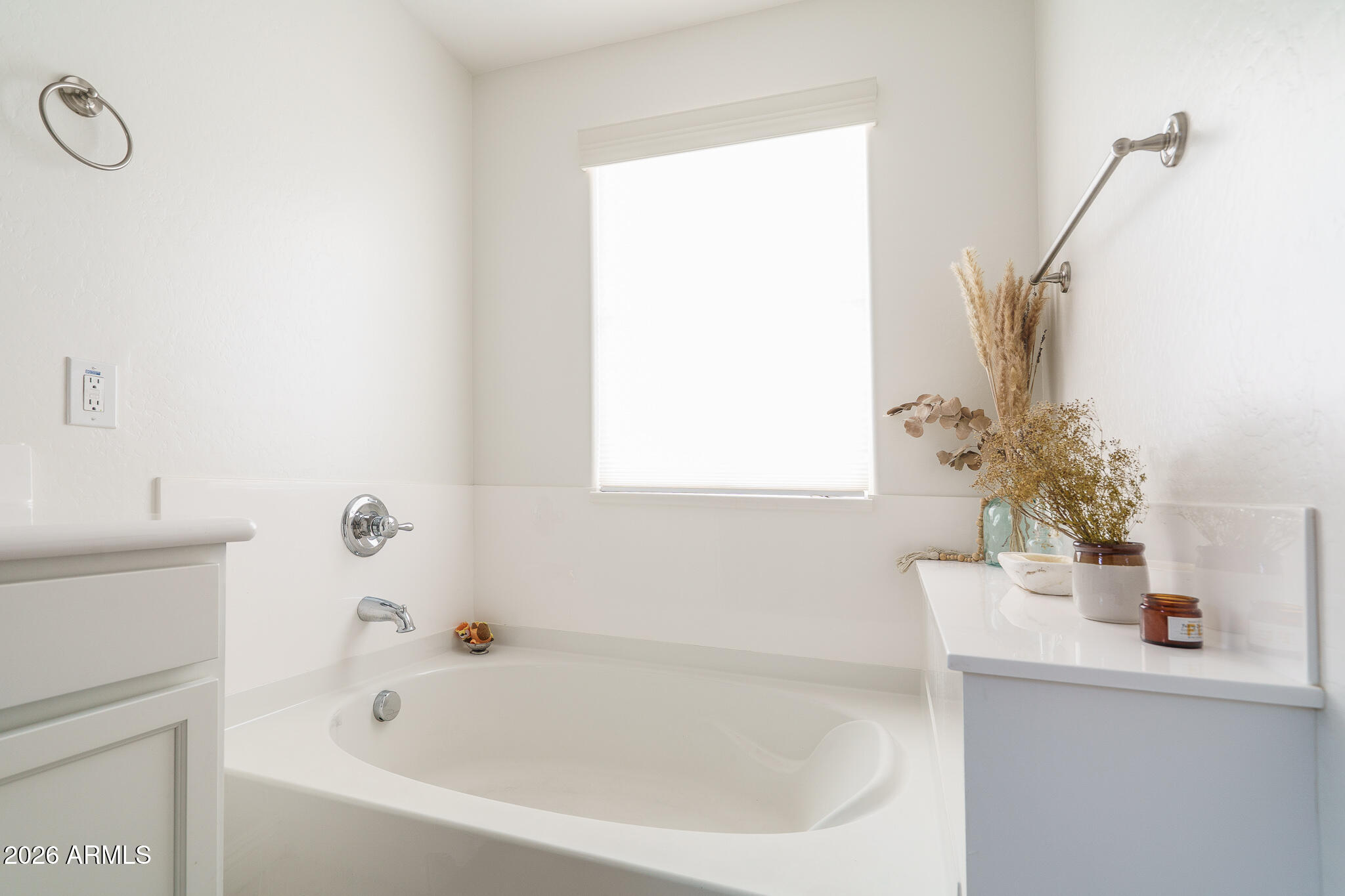 2667 North Riley Road Buckeye, AZ 85396 - Photo 16 of 39 16) PRIMARY BATH