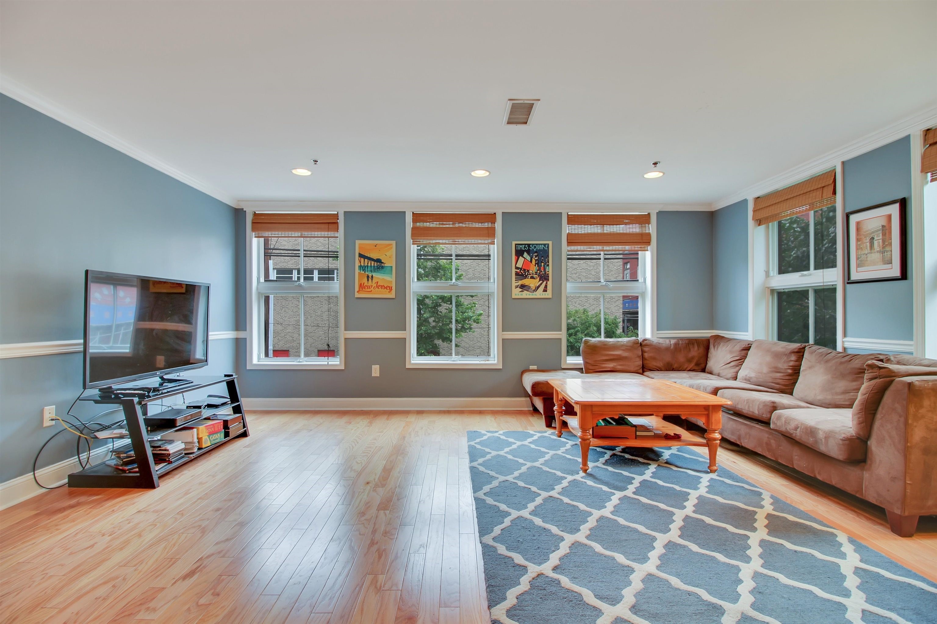 812 Grand St Unit 224  