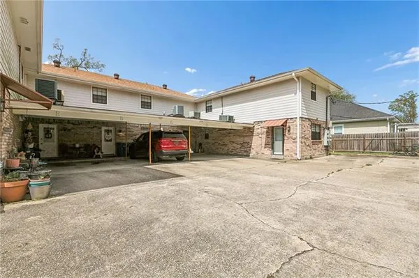 $175,000 | 135 Lakewood Drive, Unit D, Luling, LA 70070