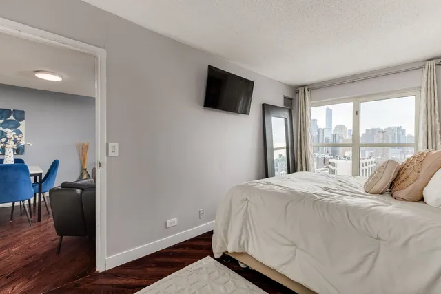 $245,000 | 1212 North LaSalle Drive, Unit 2303, Chicago, IL 60610