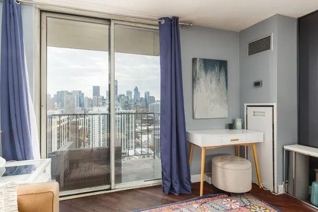 $245,000 | 1212 North LaSalle Drive, Unit 2303, Chicago, IL 60610