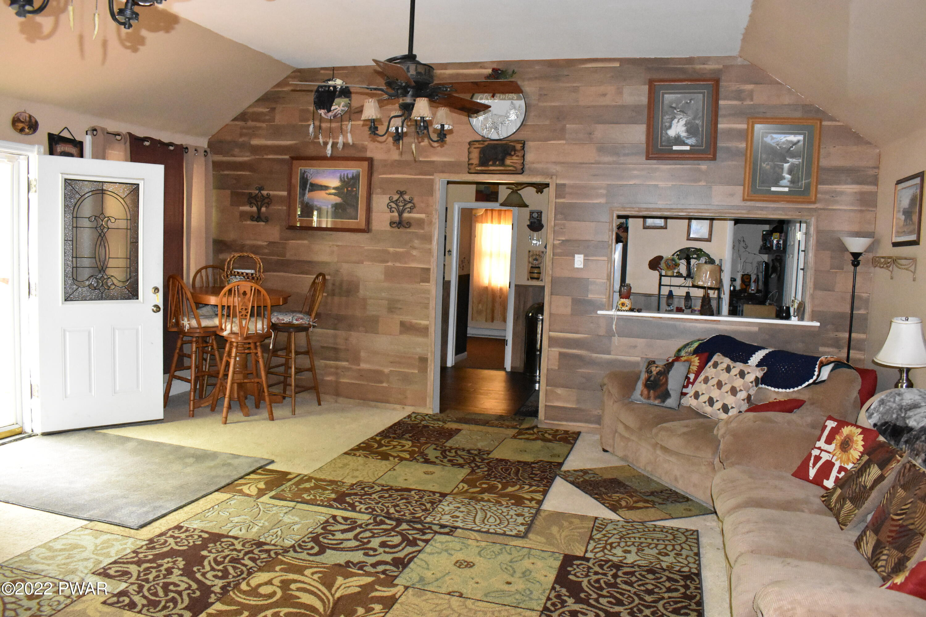 237 Brewster Road Dingmans Ferry, PA 18328 - Photo 8 of 17 LIVING AREA