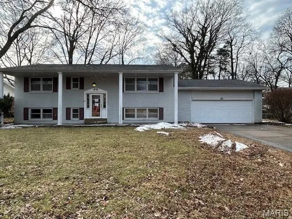 $196,900 | 2033 Anthony Drive, Cape Girardeau, MO 63701