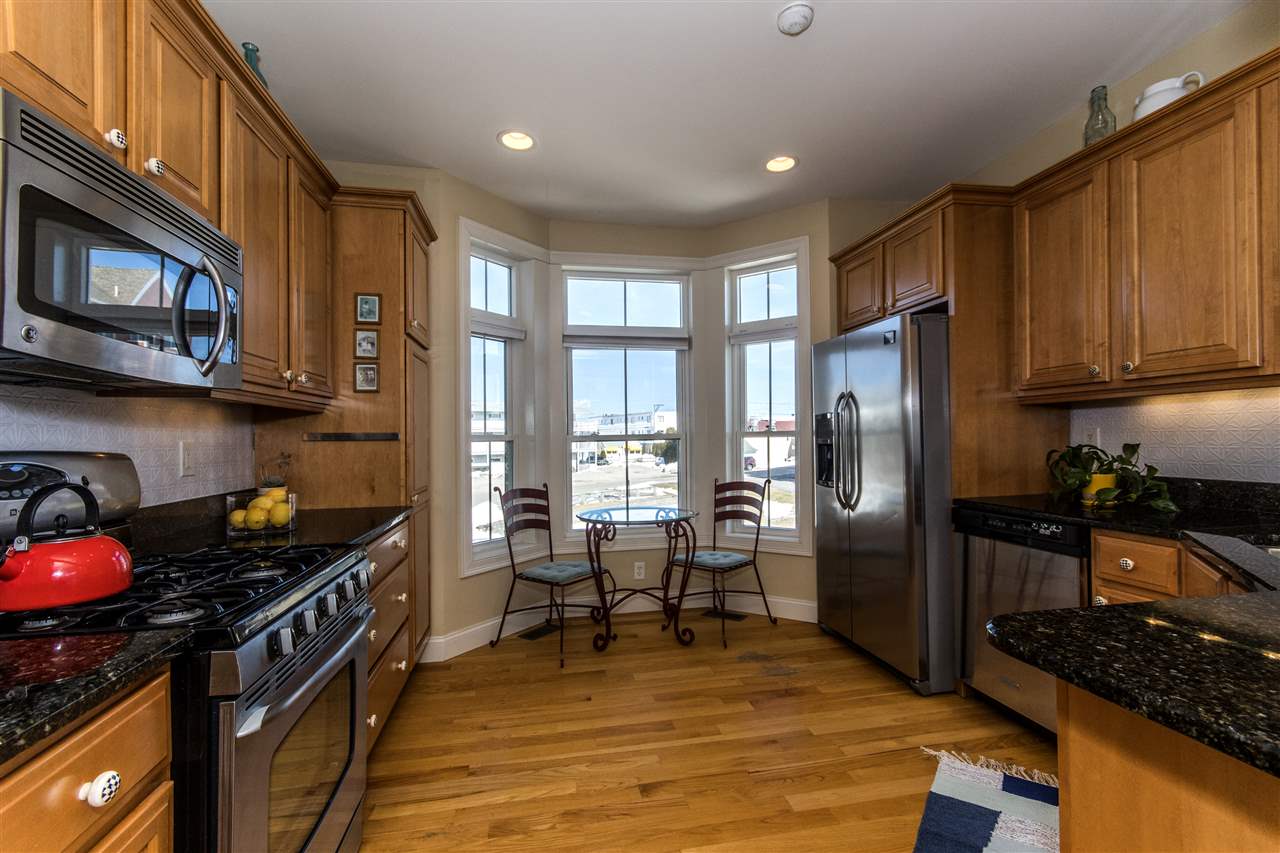 24 Harbor Road, Unit 21 Hampton, NH 03842 - Photo 3 of 39
