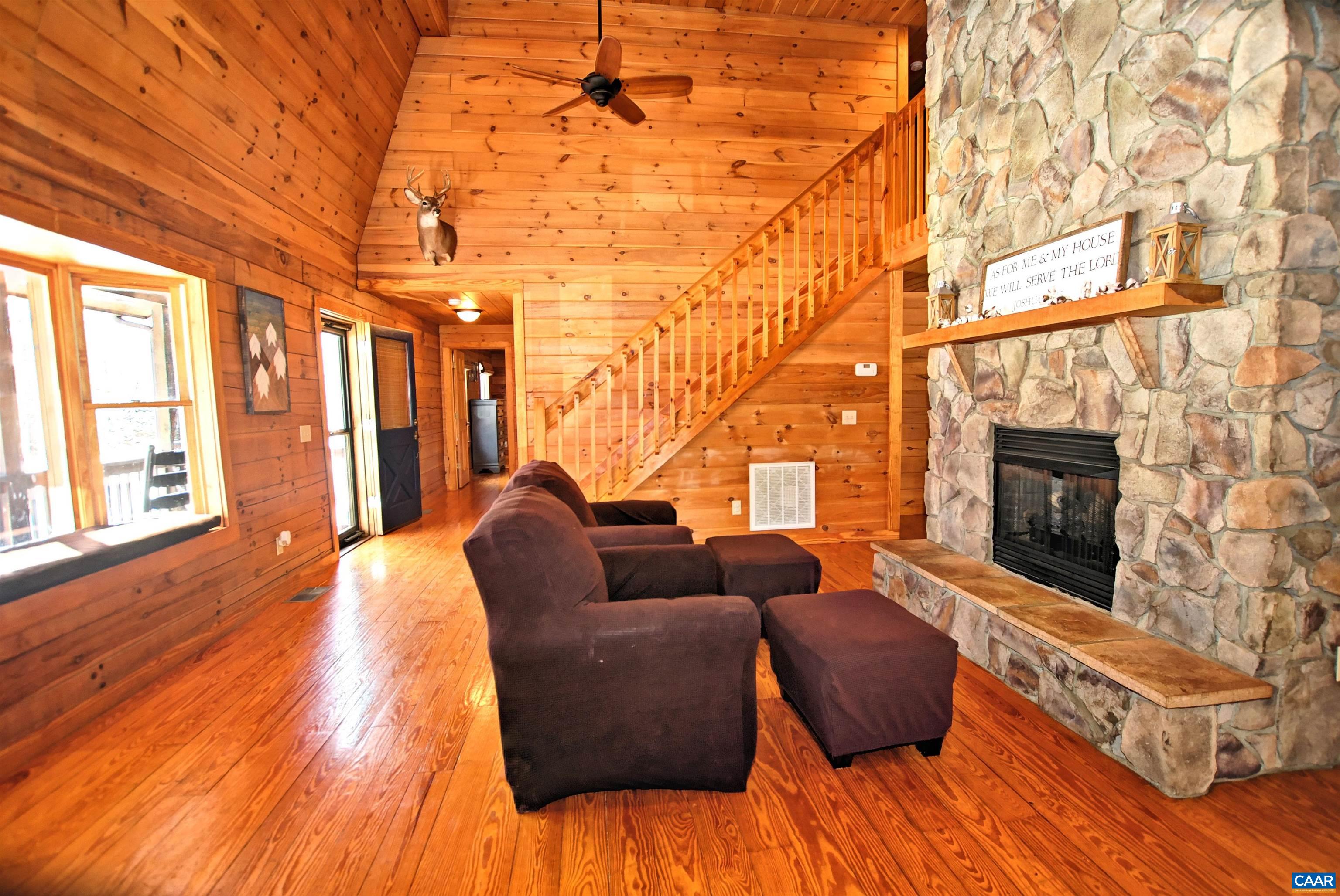 478 Thorofare Road Crimora, VA 24431 - Photo 2 of 19 Gallery Image 2