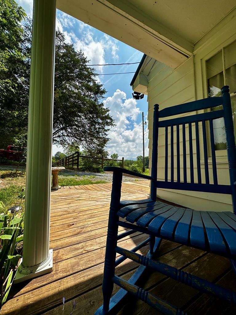 38000 Loves Mill Road Chilhowie, VA 24319 - Photo 7 of 27 Gallery Image 7
