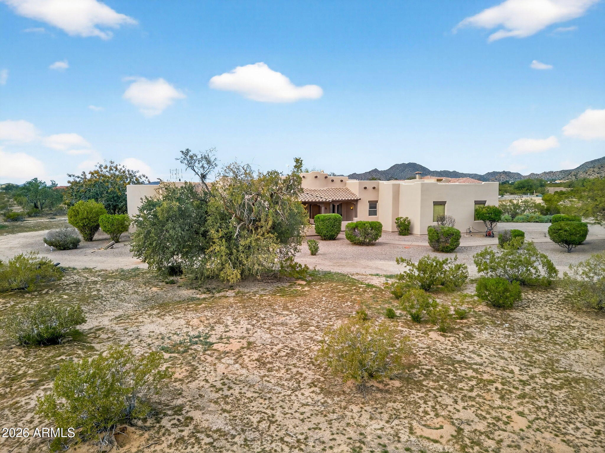 10000 Ginger Way Casa Grande, AZ 85194 - Photo 68 of 93 a view of a house with a yard and plants