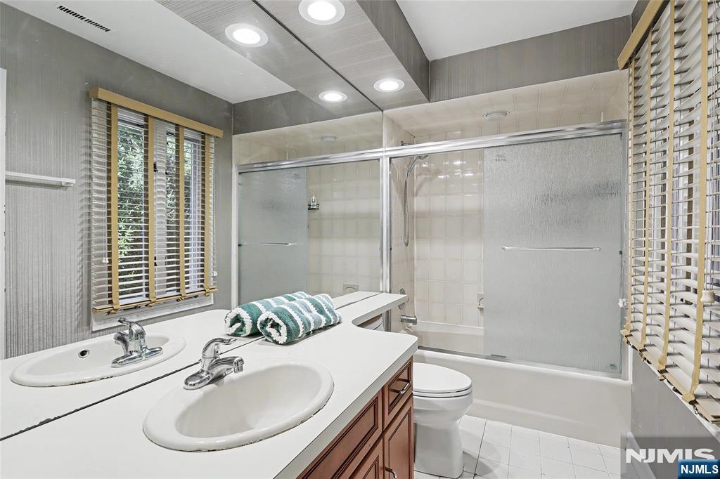 9 Cameron Road Saddle River, NJ 07458 - Photo 30 of 50 Gallery Image 30