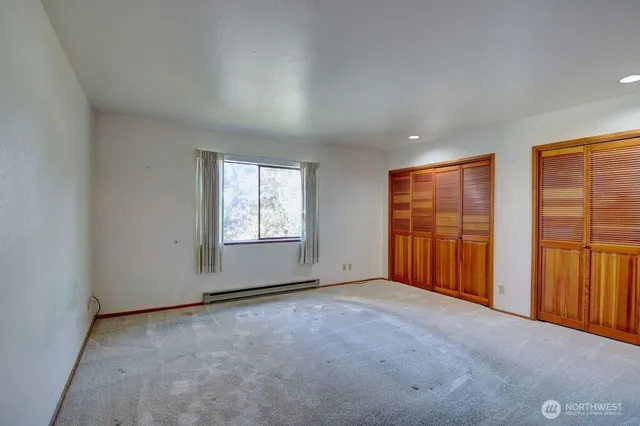 $345,000 | 2021 North Laventure Road, Unit 304, Mount Vernon, WA 98273