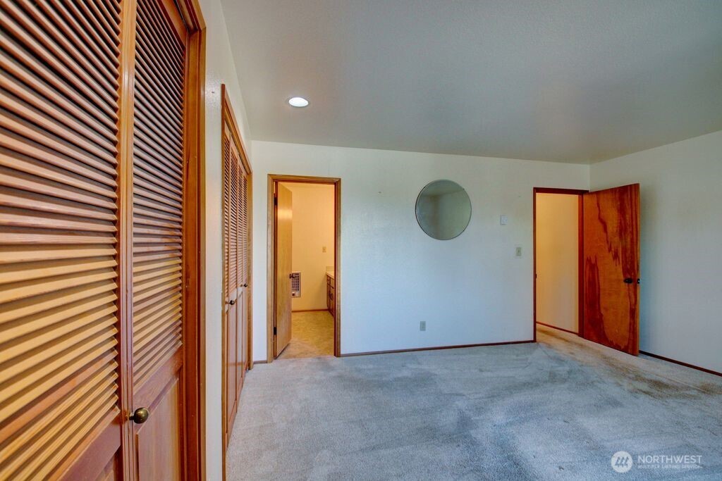 2021 North Laventure Road, Unit 304 Mount Vernon, WA 98273 - Photo 17 of 23