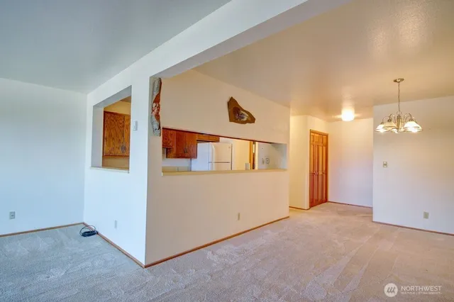 $345,000 | 2021 North Laventure Road, Unit 304, Mount Vernon, WA 98273