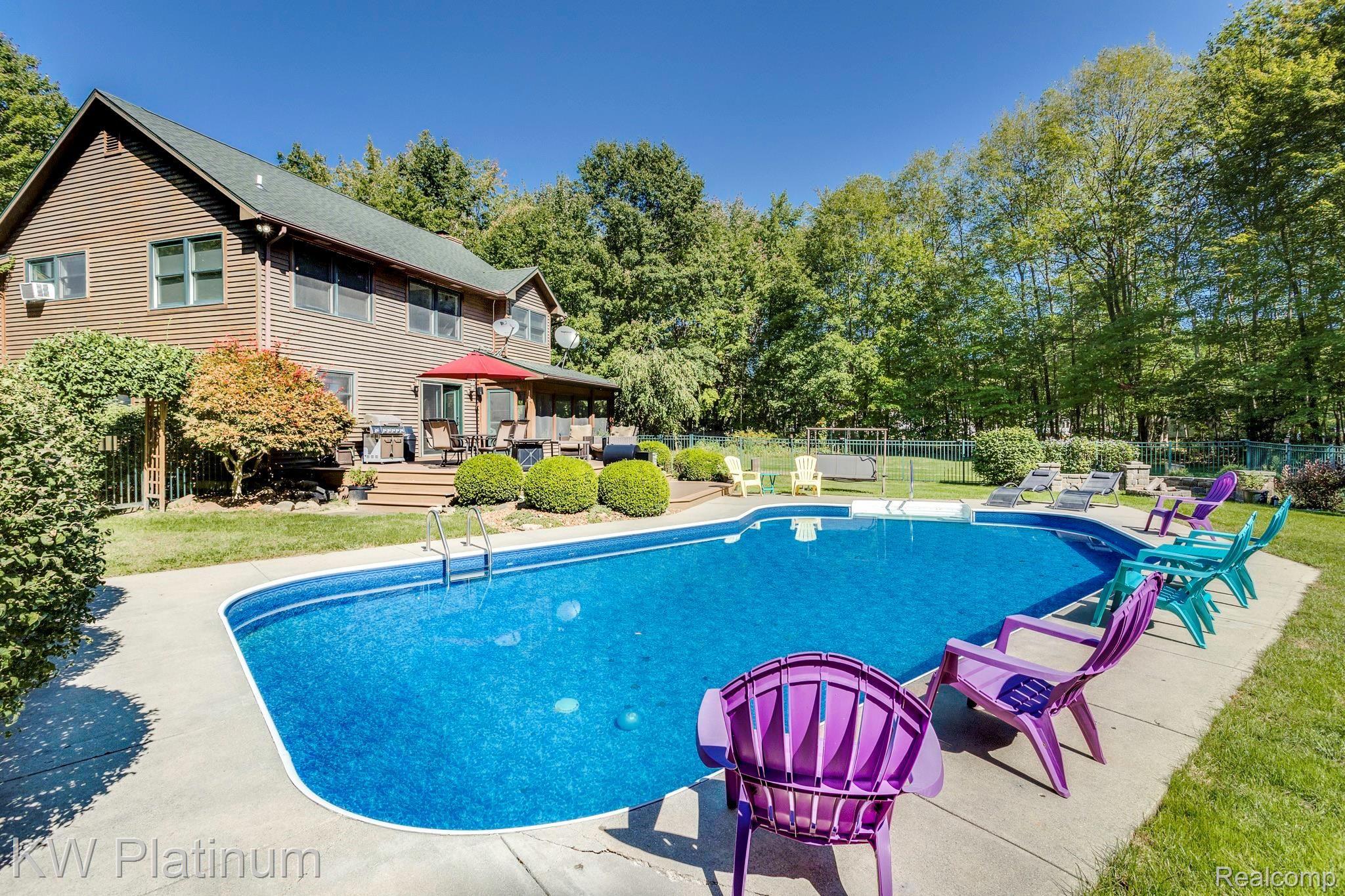 7315 Bryce Road North Street, MI 48049 - Photo 10 of 50 7315 Bryce (14 of 76).jpg