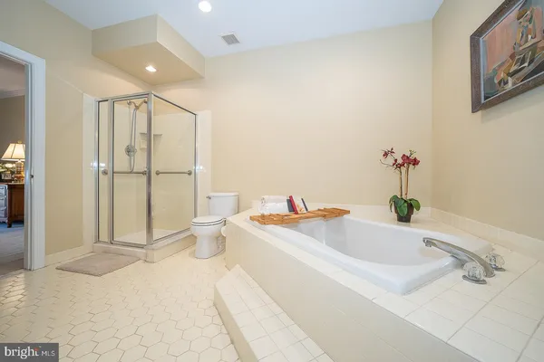 $698,000 | 48 Longview Circle, Unit 48, Berwyn, PA 19312